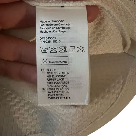 NWT!‎ 3 for $30! H&M white lace blouse. Size large - Picture 4 of 6